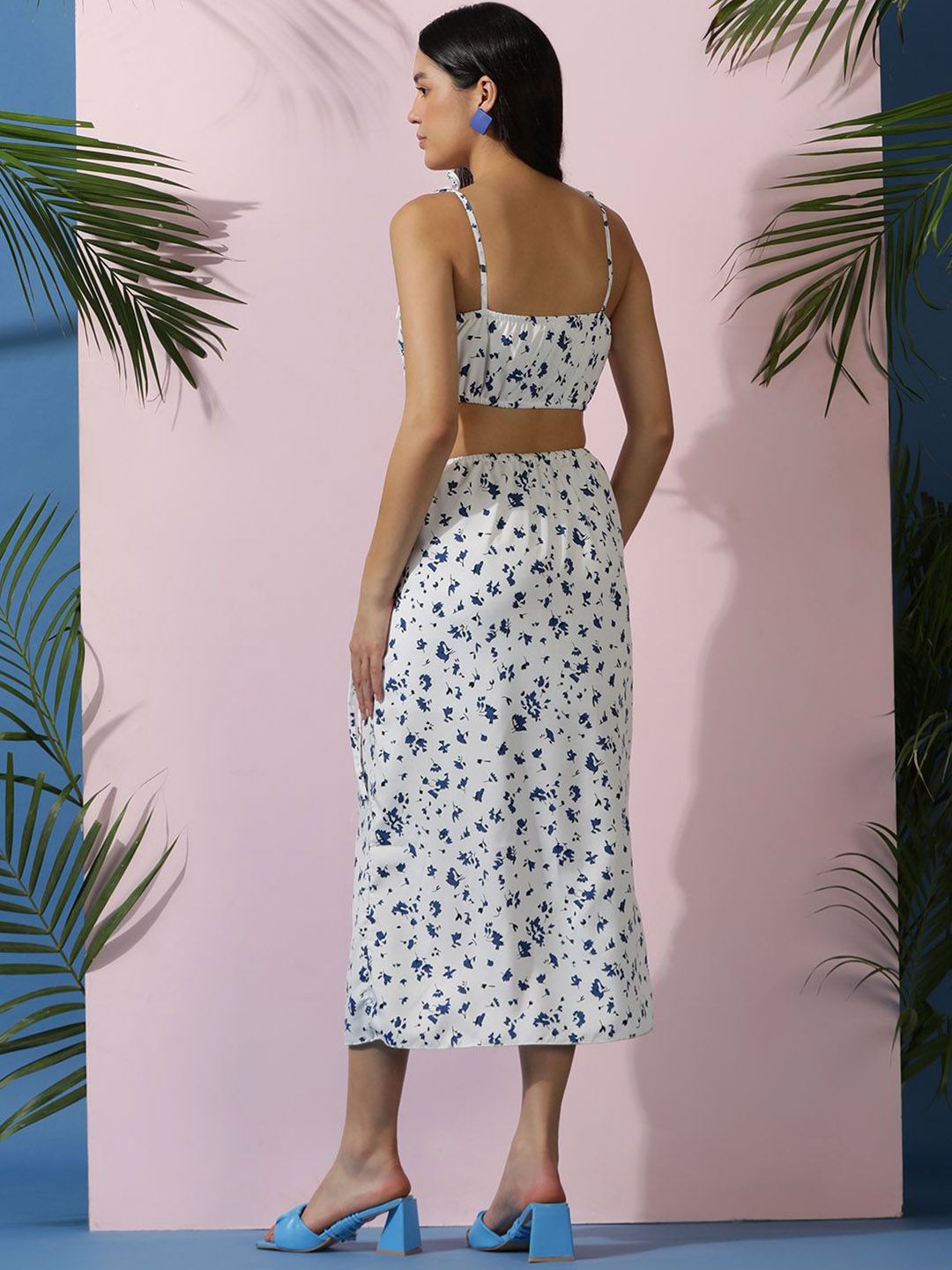 Kotty White Floral Printed Crop Top & Skirt