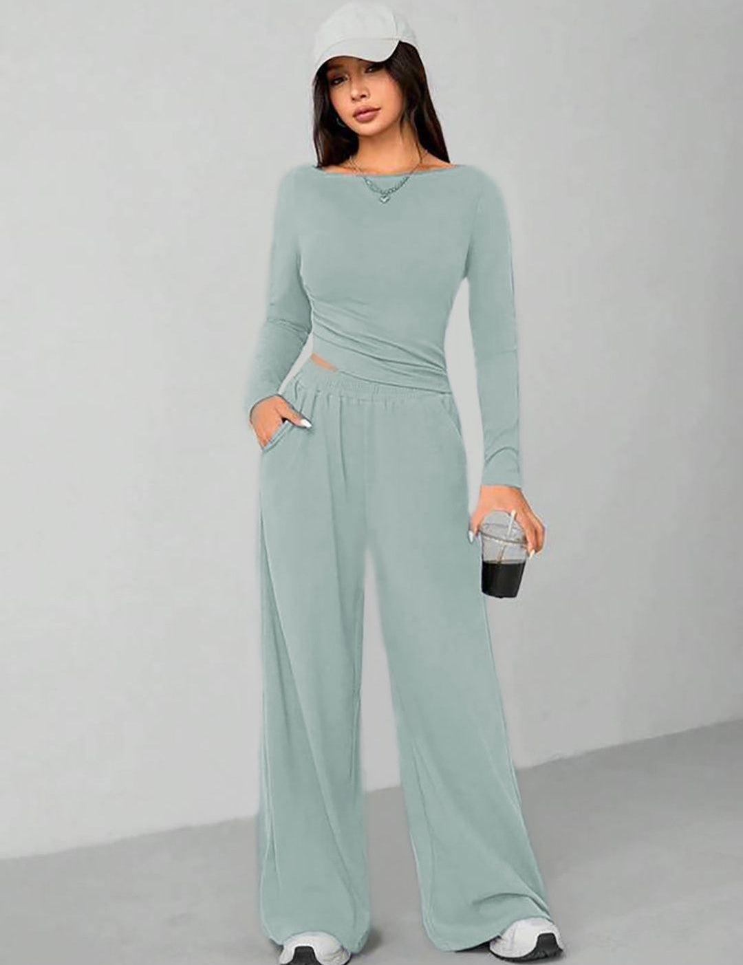 Kotty Round Neck Crop Top With Wide-Leg Trousers 