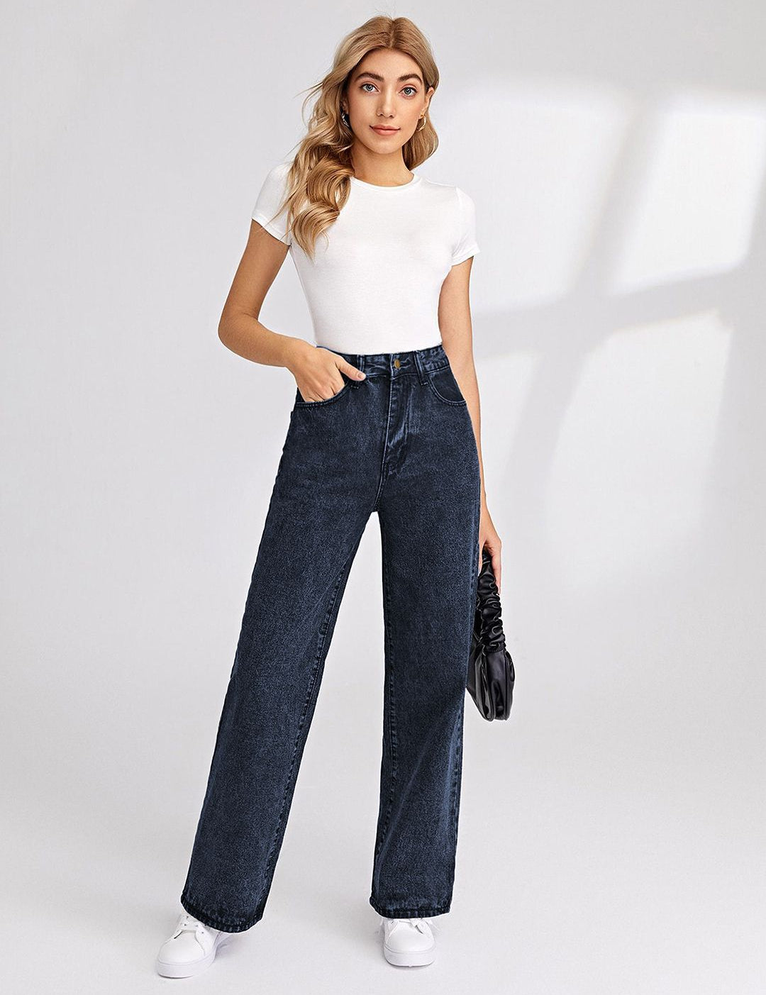 Kotty Women Straight Fit High-Rise Jeans