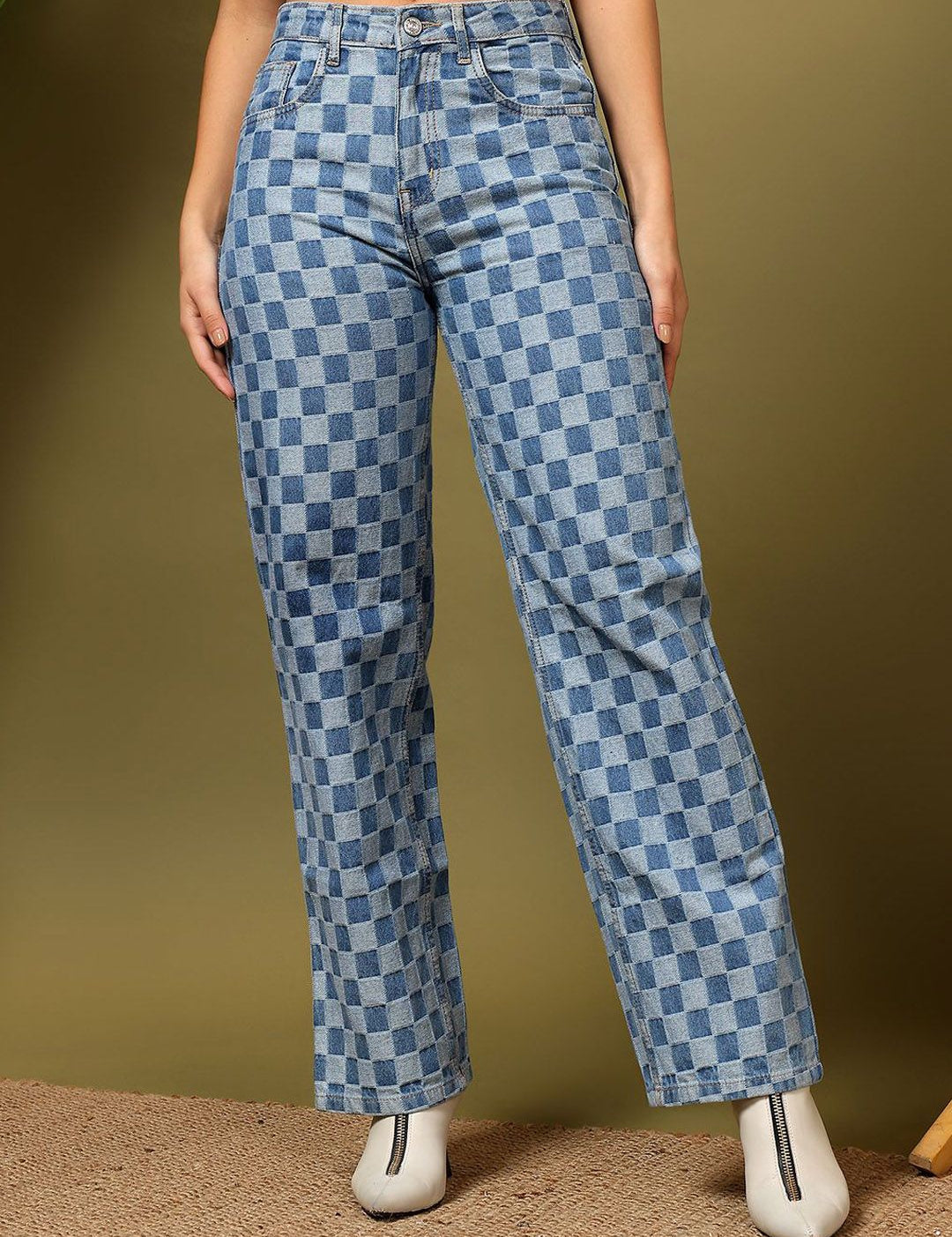 Kotty Women Straight Fit High-Rise Stretchable Jeans