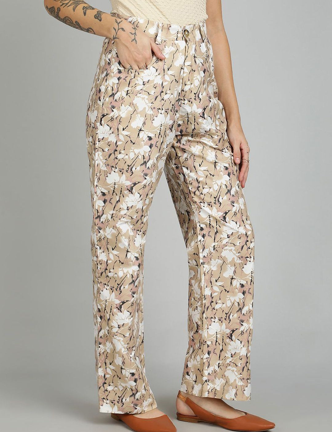 Kotty Women Printed Straight Fit High-Rise Cotton Trousers