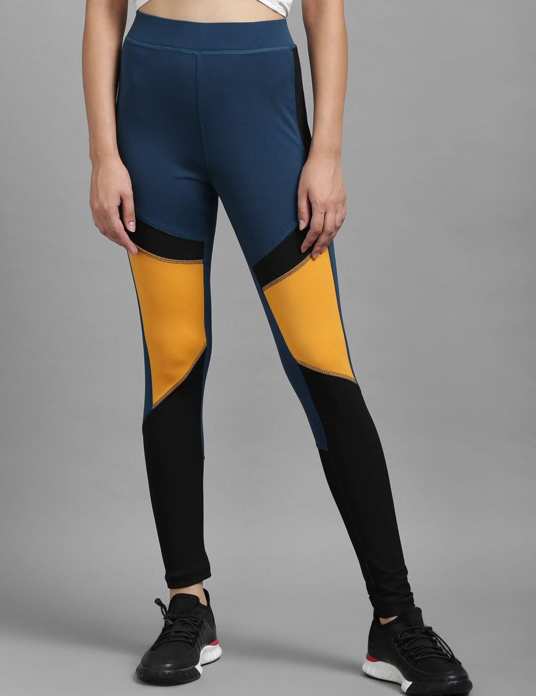 Kotty Women Yellow & Blue Colourblocked  Tights