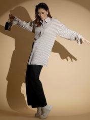 Kotty Women Spread Collar Vertical Striped Cotton Oversized Casual Shirt