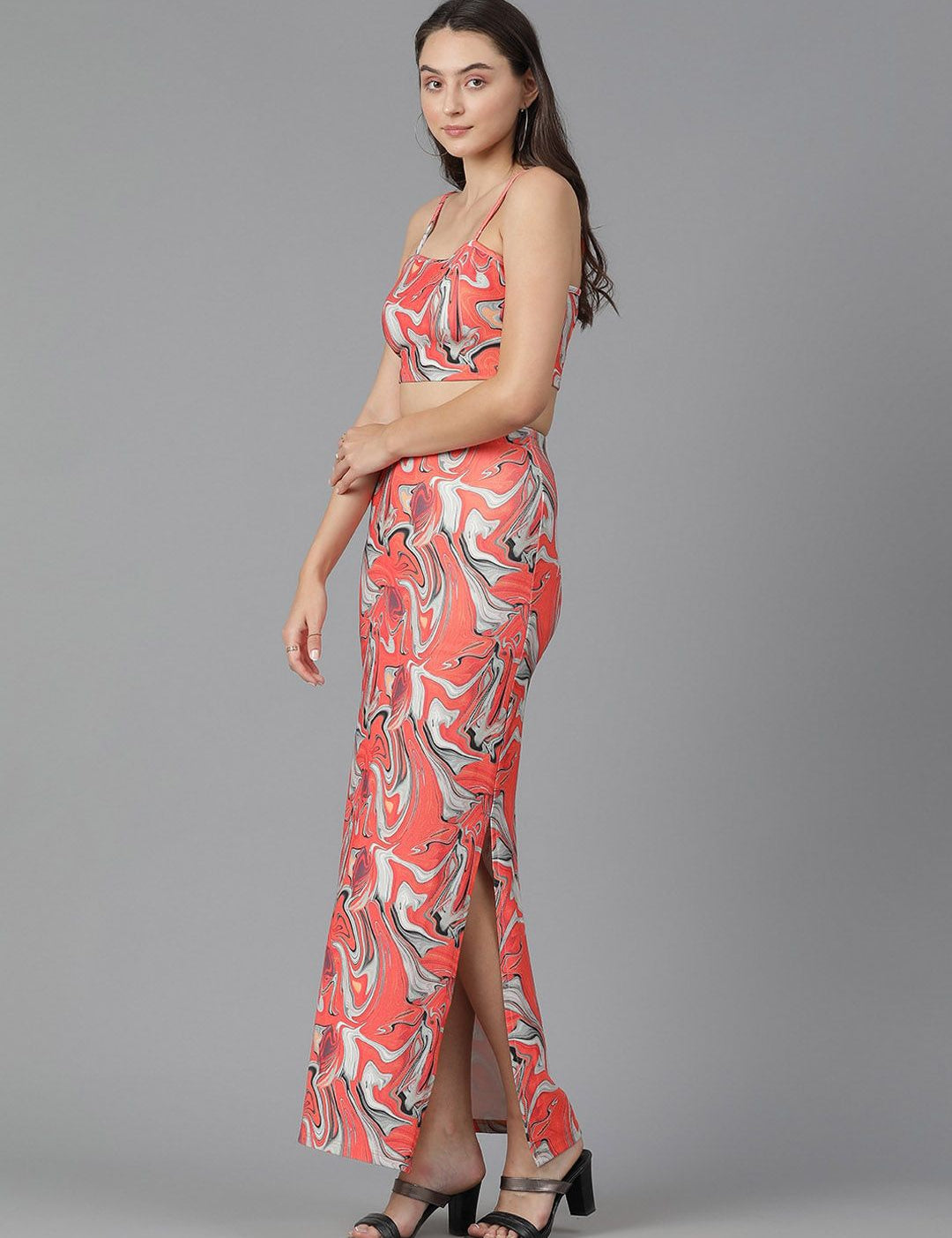 Kotty Abstract Printed Shoulder Straps Sleeveless Top And Skirt