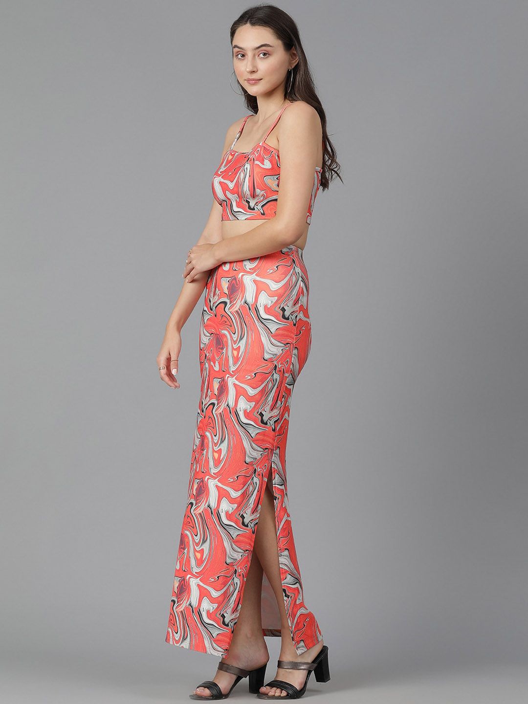 Kotty Abstract Printed Shoulder Straps Sleeveless Top And Skirt