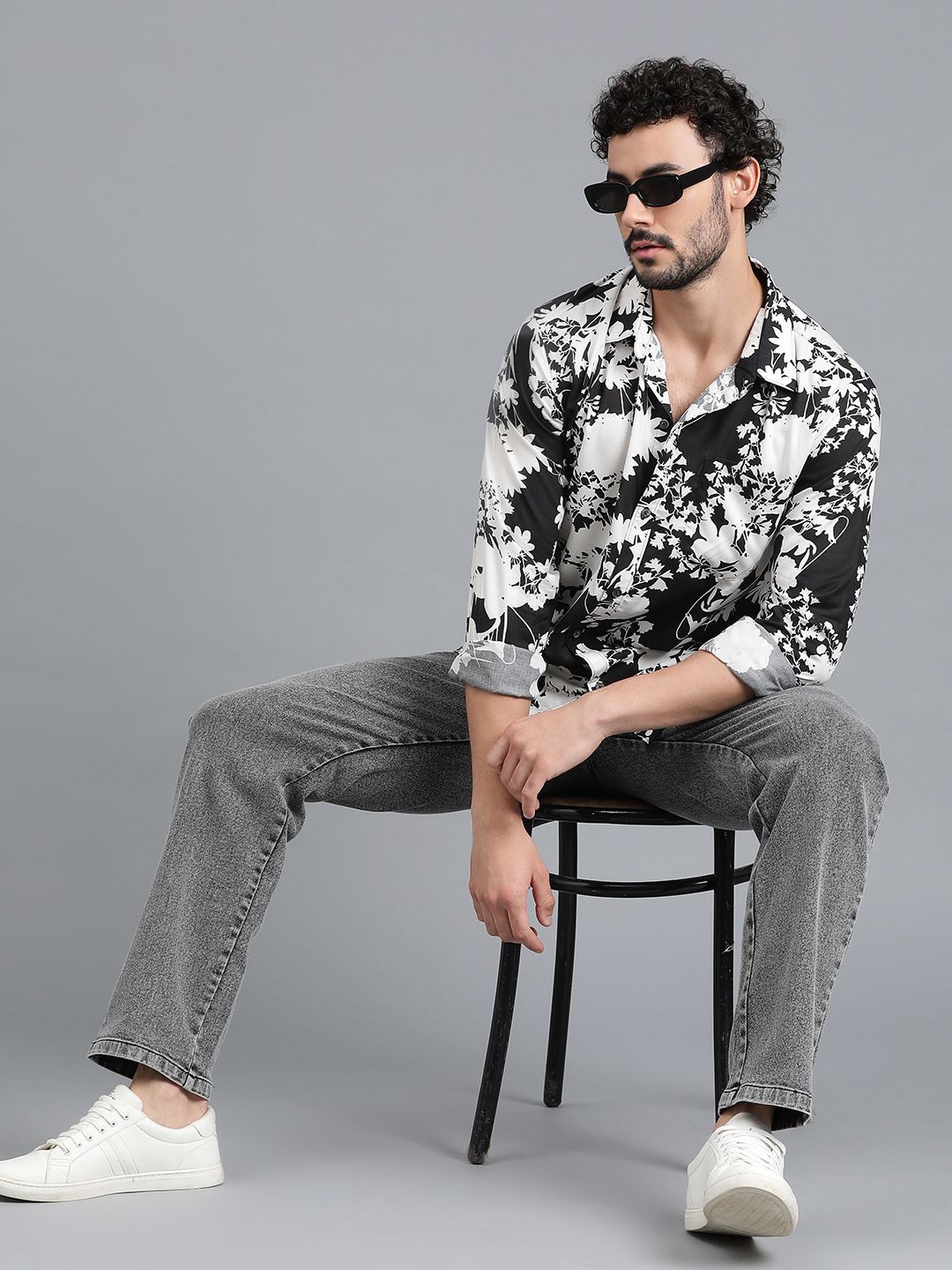 Kotty New Relaxed Fit Floral Printed Casual Shirt