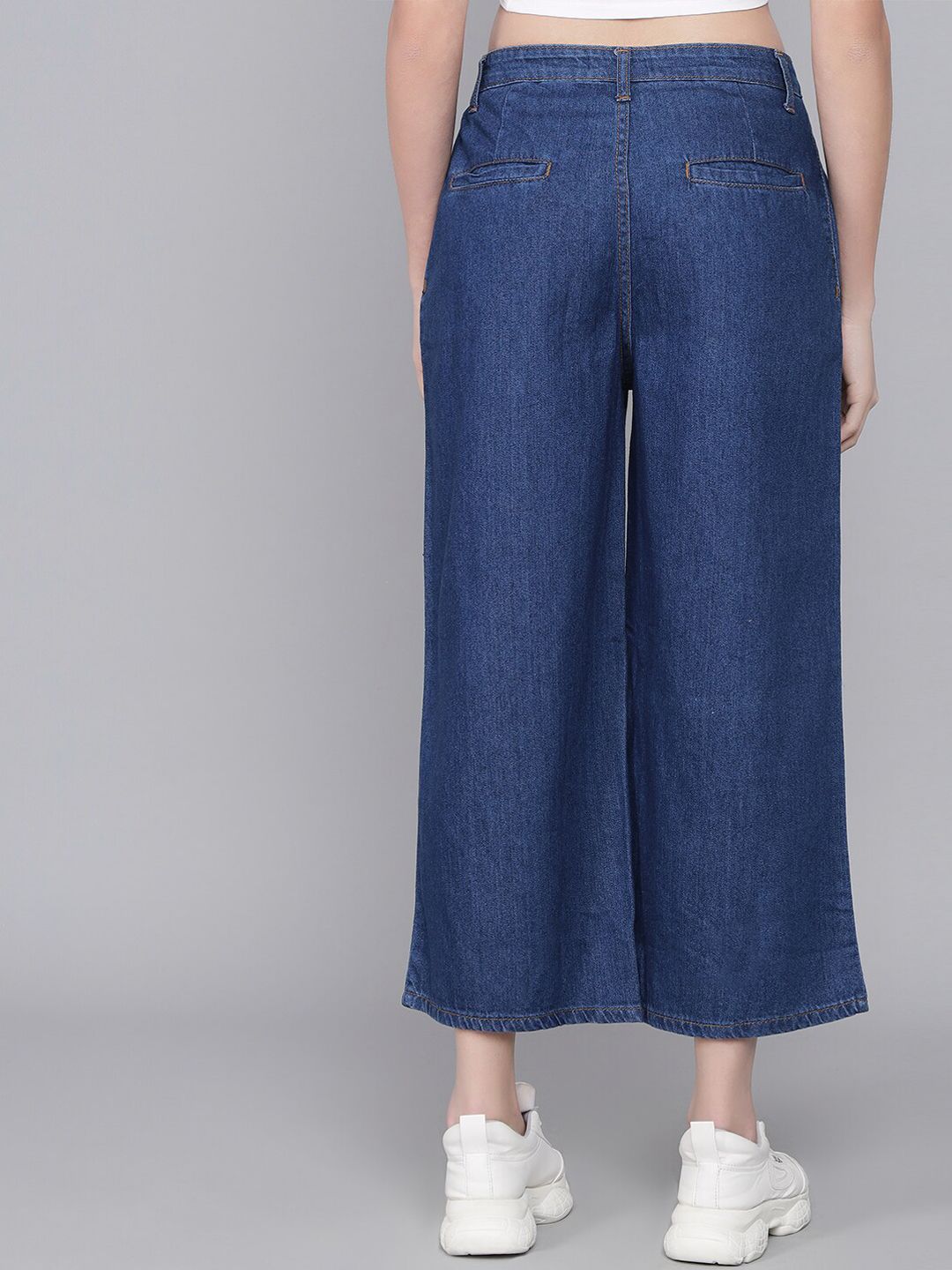 Kotty Women Blue Flared High-Rise Mildly Distressed Jeans