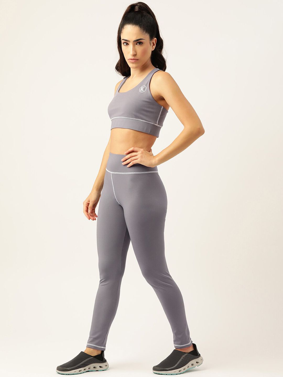 Kotty Women Grey High-Rise Sports Bra & Tights