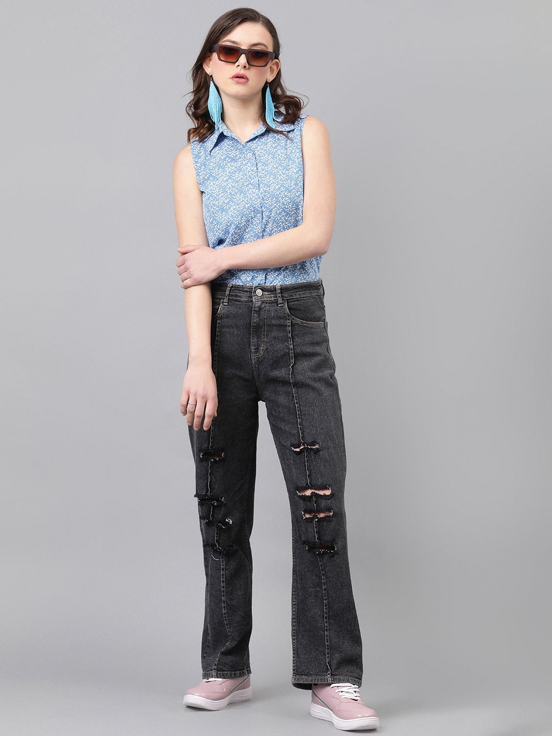 Kotty Blue Floral Printed Casual Shirt