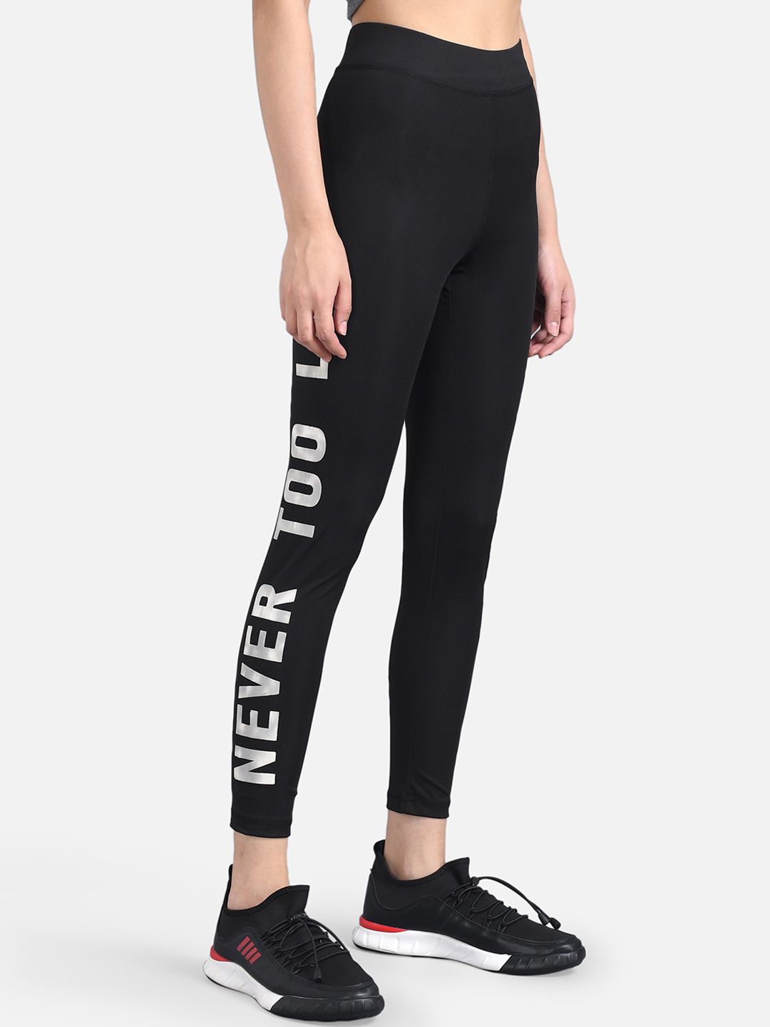 Kotty Women Black & White Printed Tights