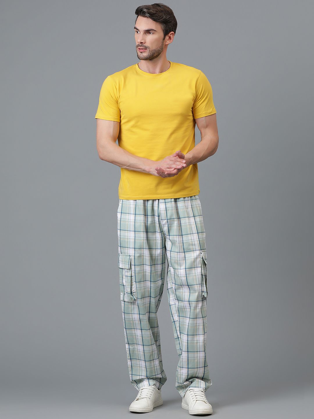 Kotty Men Checked Relaxed Low-Rise Easy Wash Trousers