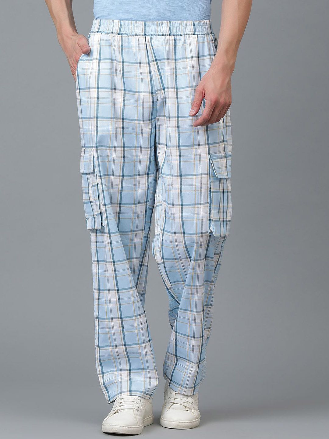 Kotty Men Checked Relaxed Low-Rise Easy Wash Trousers