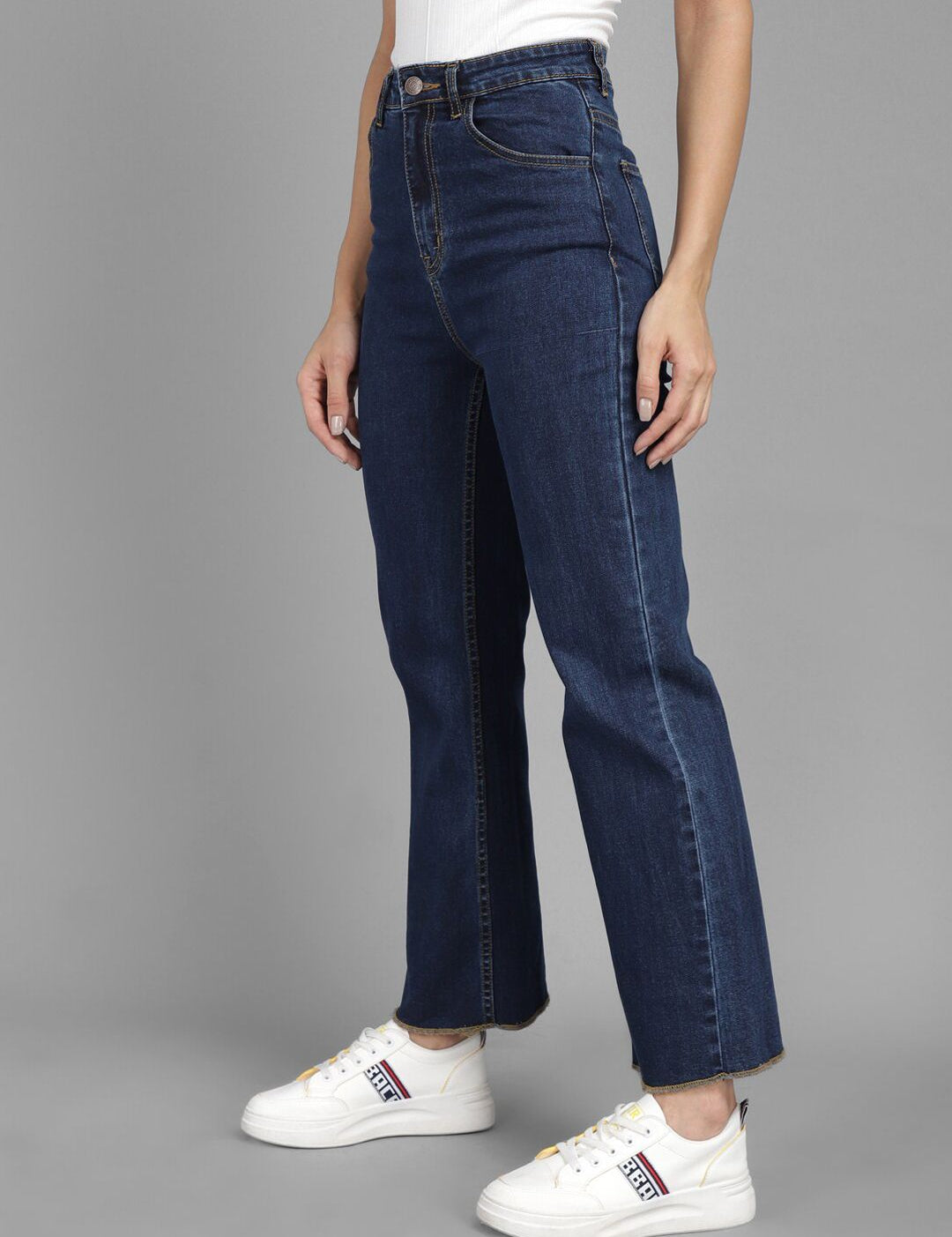 Kotty Women Navy Blue Flared High-Rise Clean Look Jeans