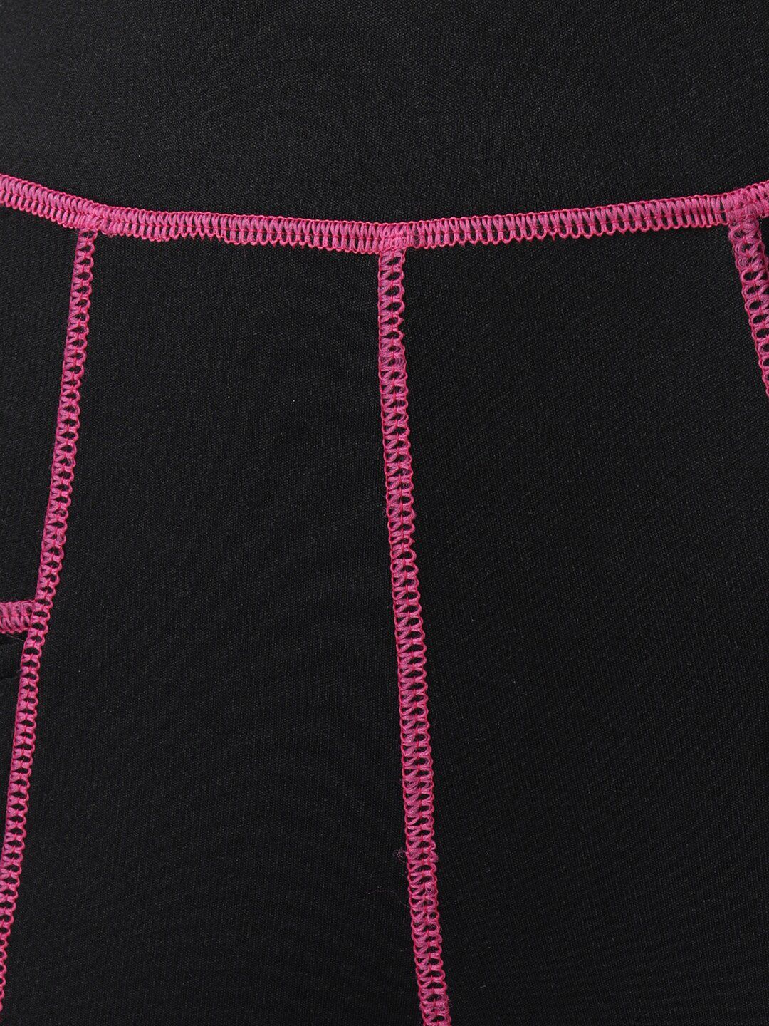 Kotty Women Black & Pink Patterned Tights