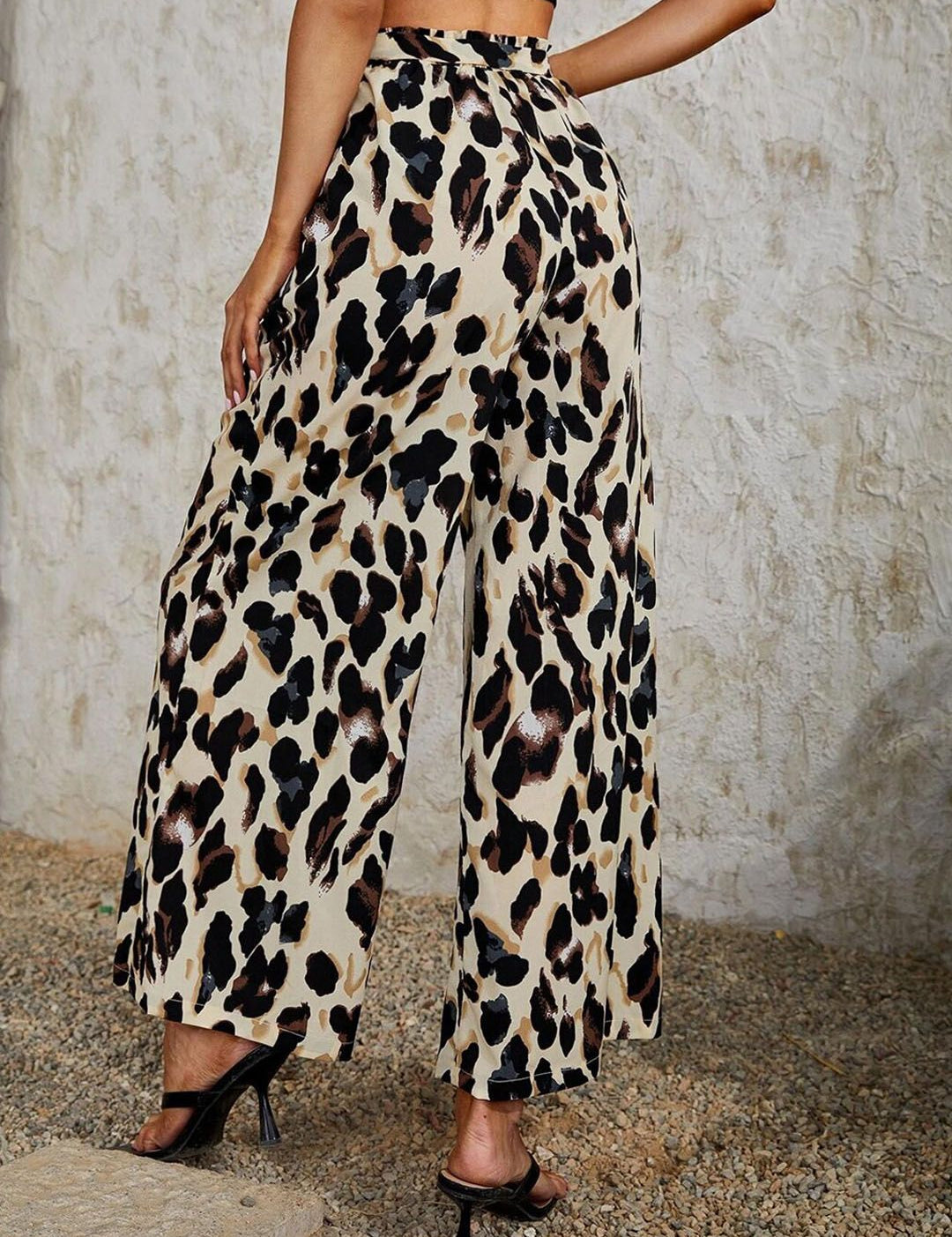 Kotty Women Animal Printed Relaxed High-Rise Easy Wash Trousers