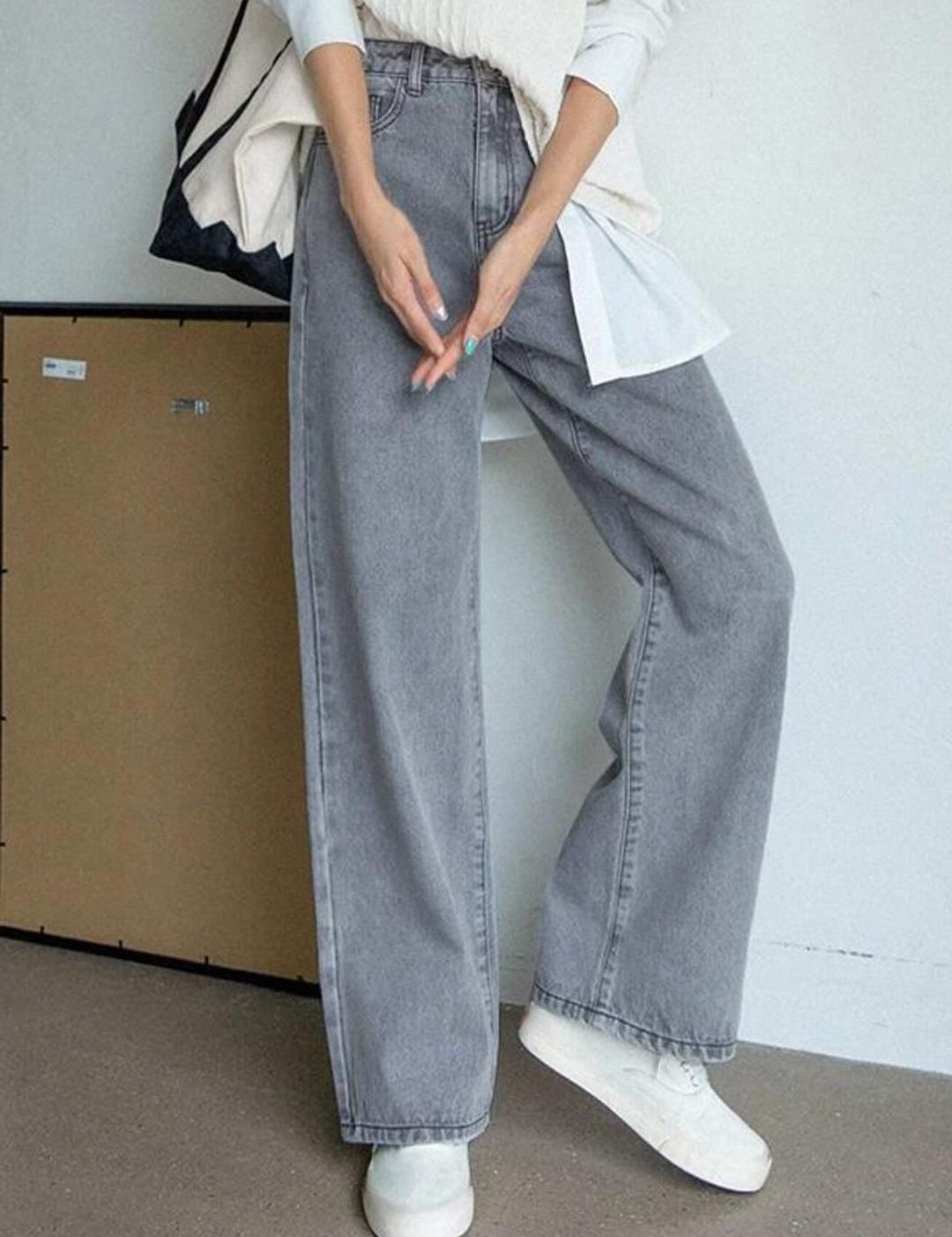 Kotty Women High-Rise Clean Look Cotton Stretchable Jeans