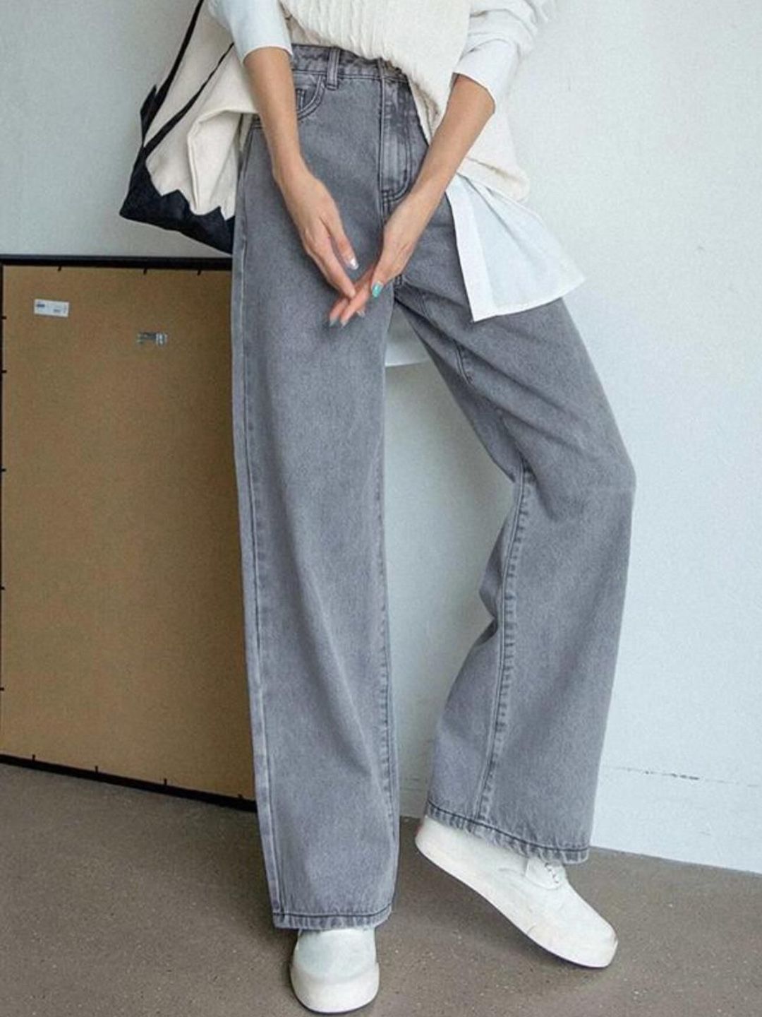 Kotty Women High-Rise Clean Look Cotton Stretchable Jeans