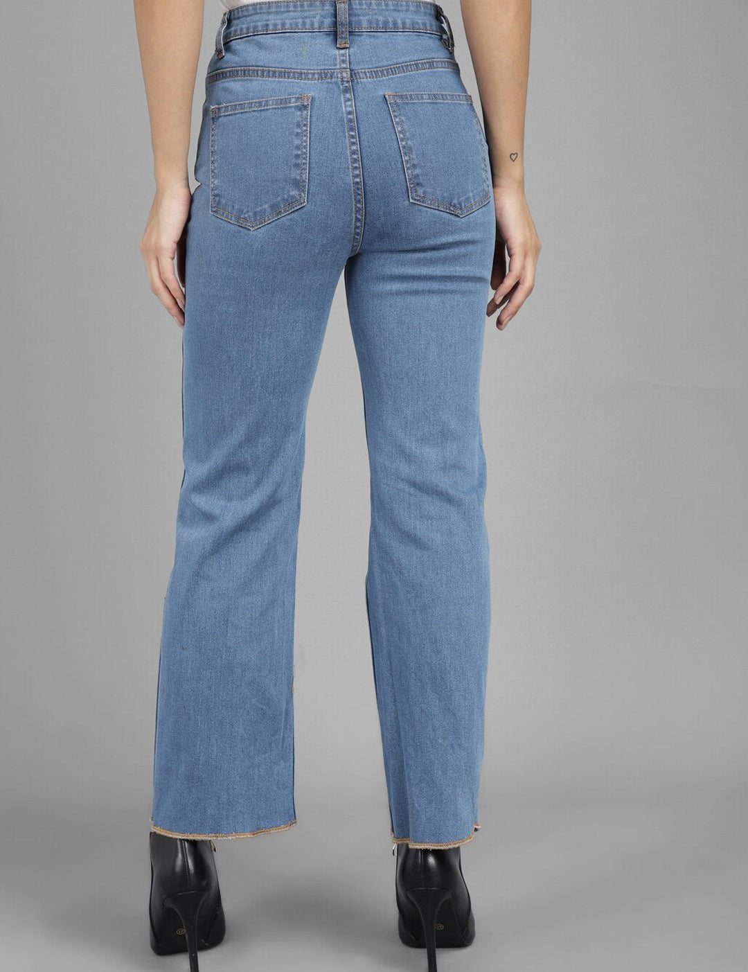 Kotty Women Blue Flared High-Rise Clean Look Jeans