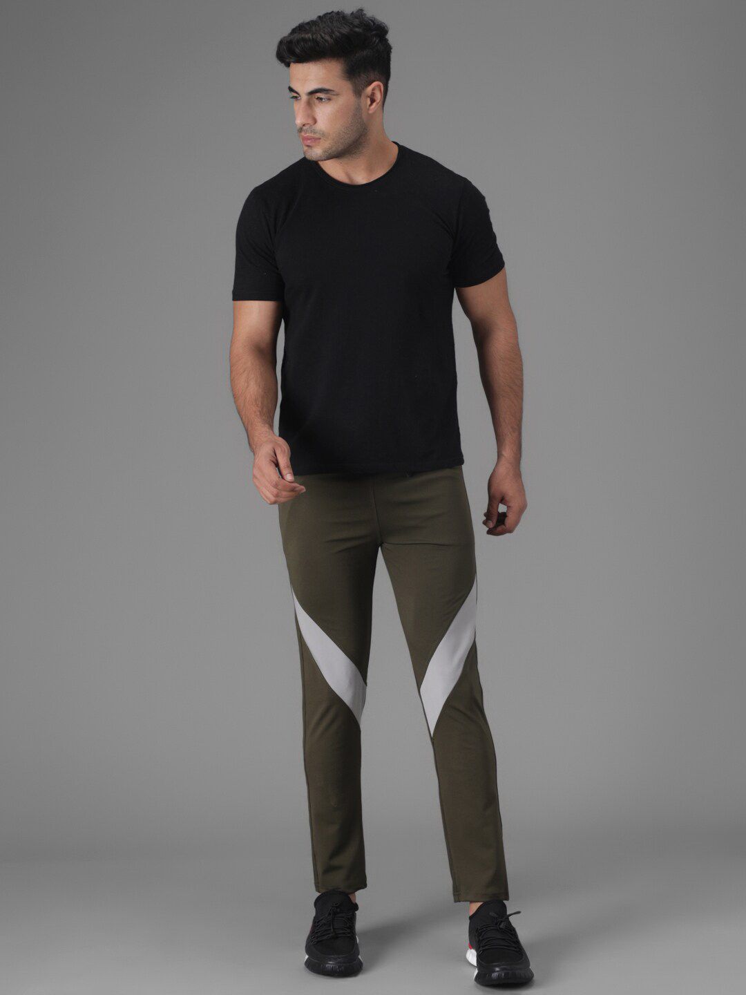 Kotty Men Olive Green Solid Slim Fit Training or Gym Trackpants