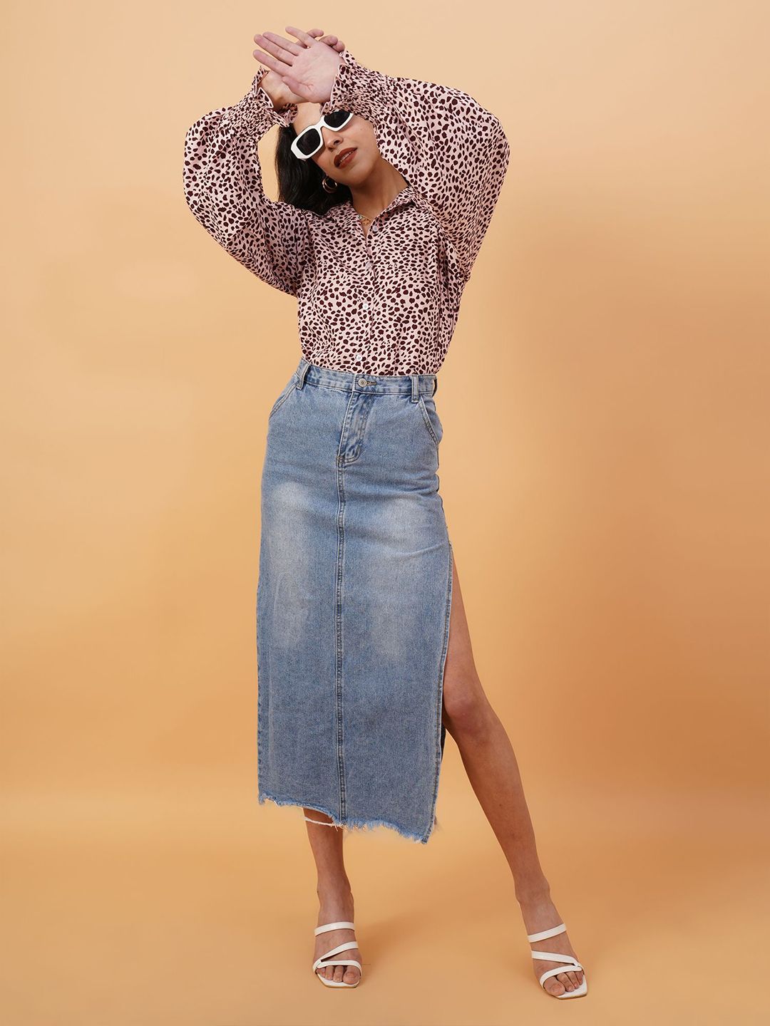 Kotty Pink & Brown Animal Printed Spread Collar Puff Sleeves Crepe Casual Shirt