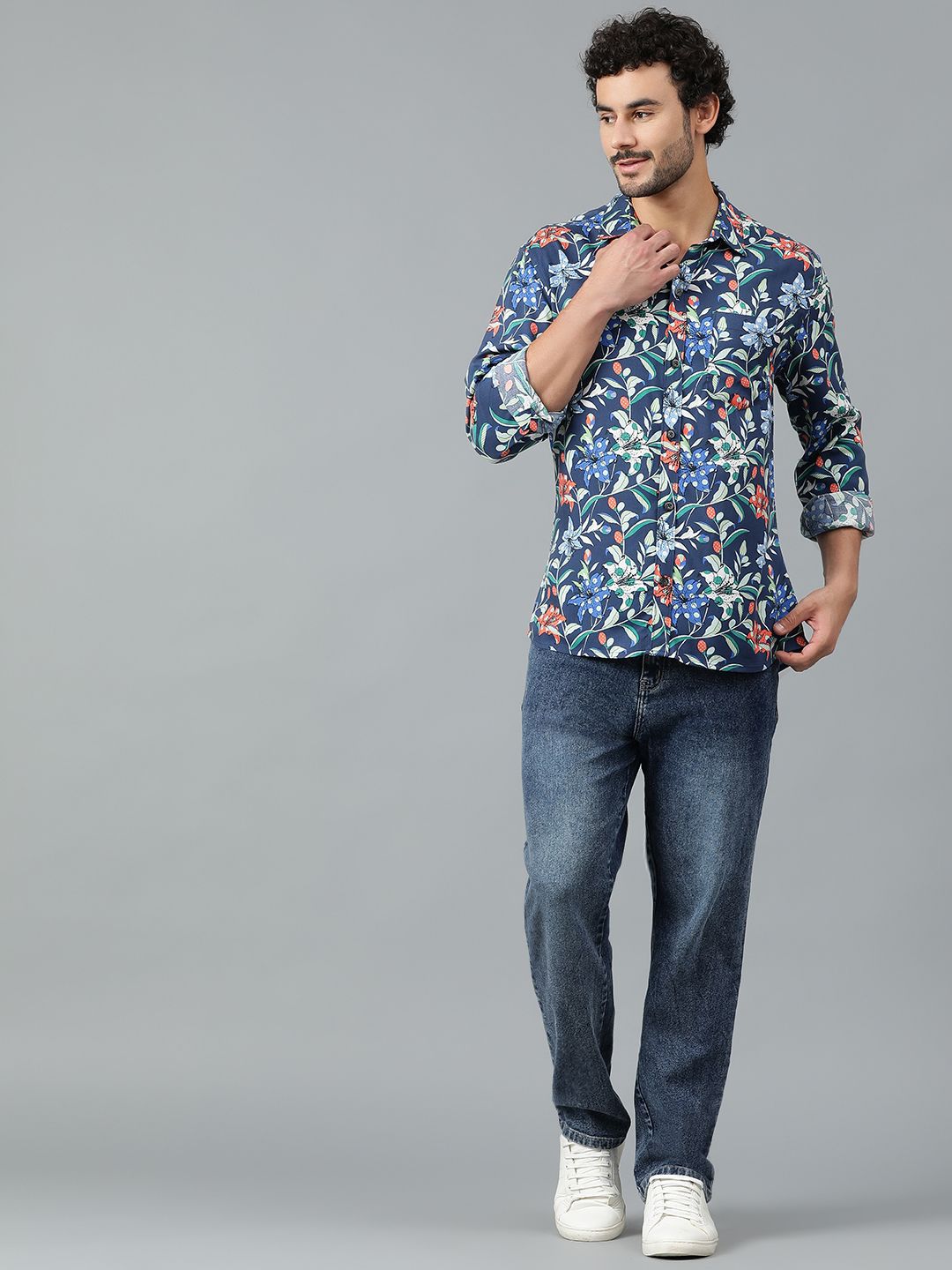 Kotty Men Spread Collar Floral Printed Casual Shirt