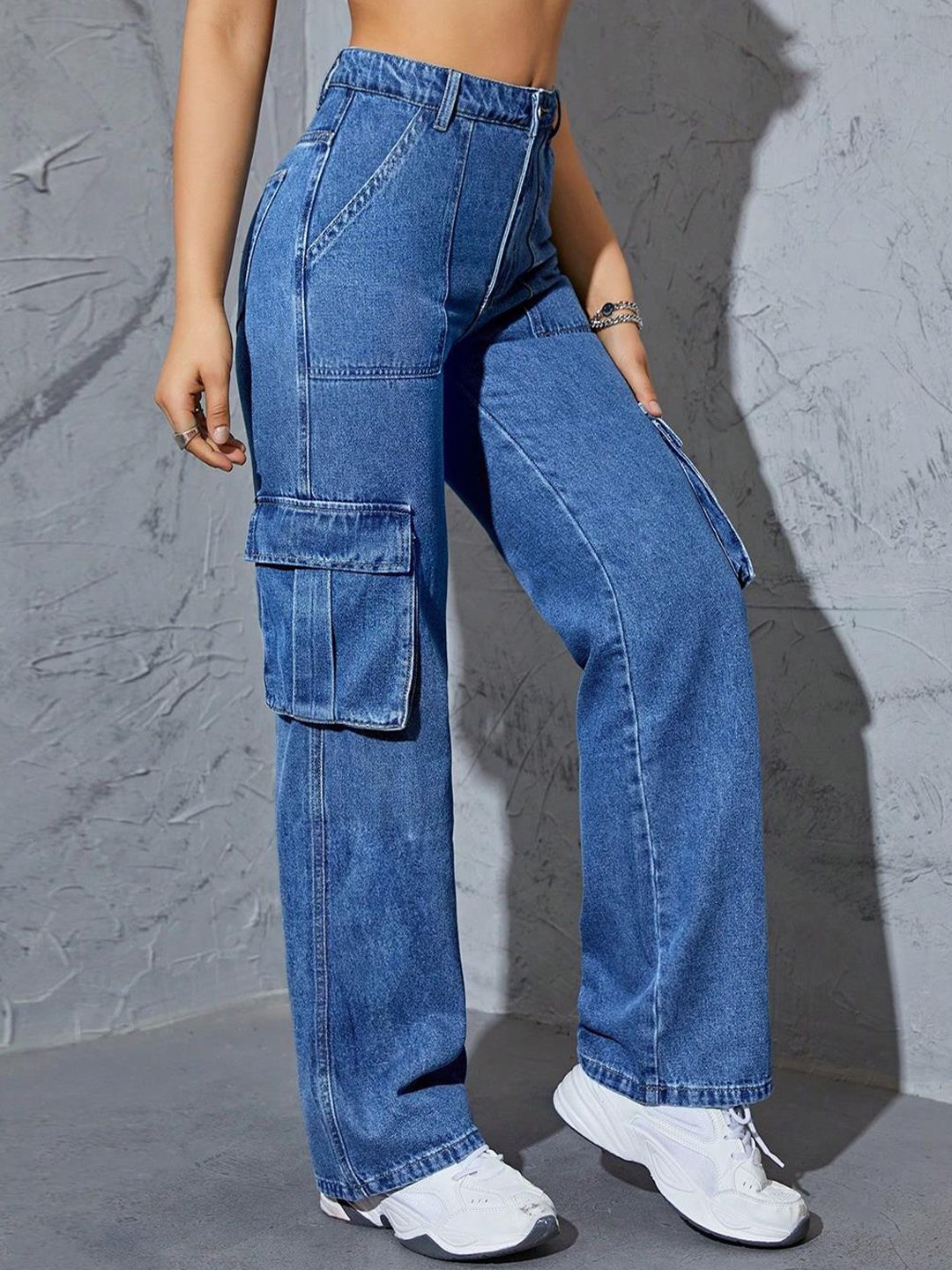 Kotty Women Blue Jean Straight Fit High-Rise Stretchable Jeans