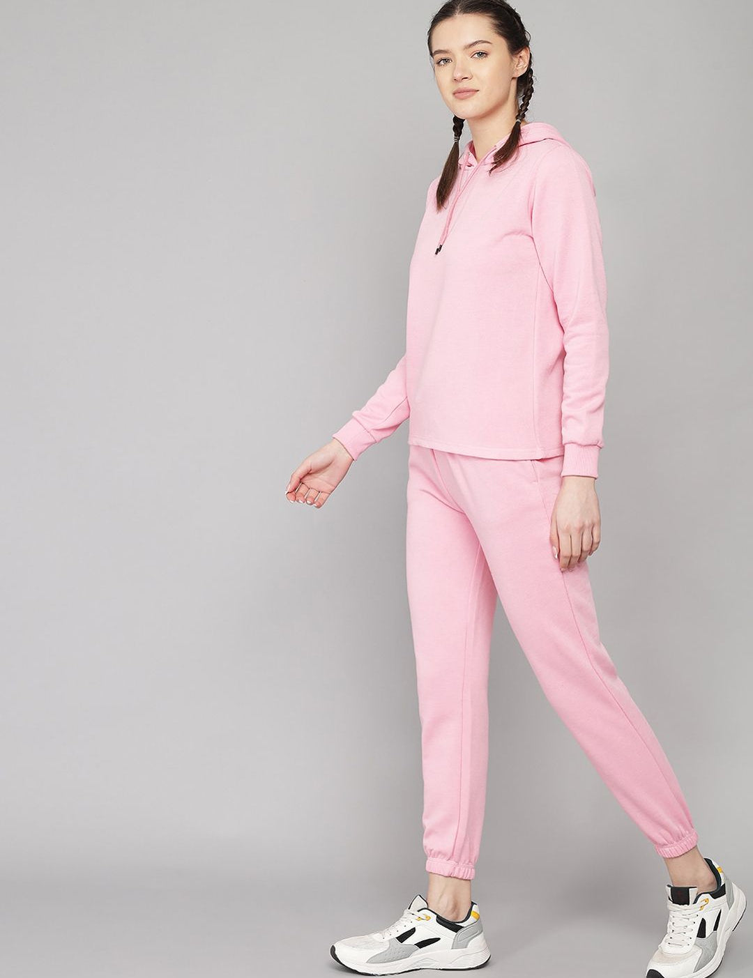 Kotty Woman Rose Hooded Sweatshirt and Sweatpant Set