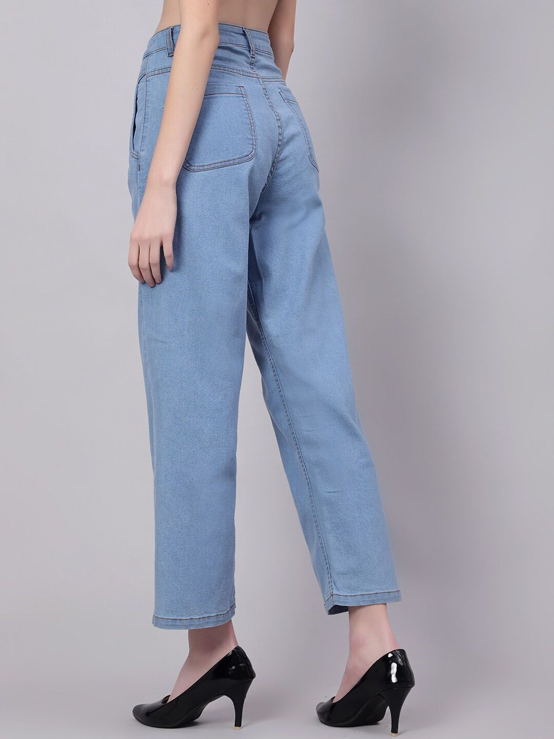 Kotty Women Straight Fit High-Rise Stretchable Jeans