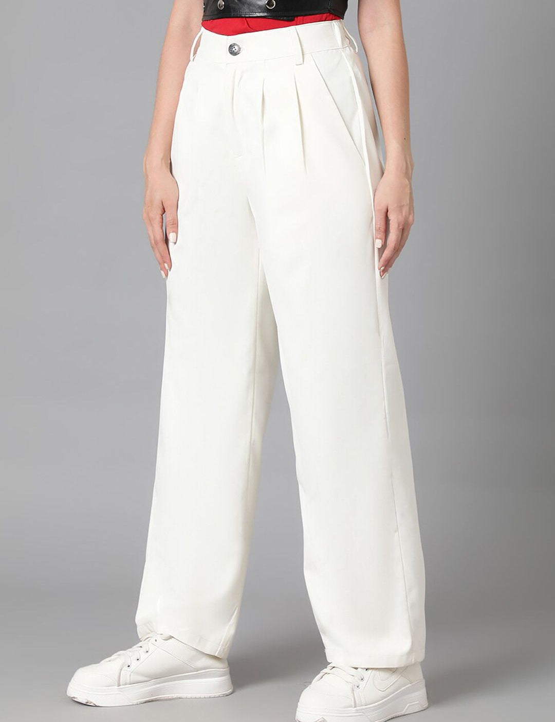 Kotty Women White Relaxed Straight Leg Straight Fit High-Rise Easy Wash Pleated Trousers