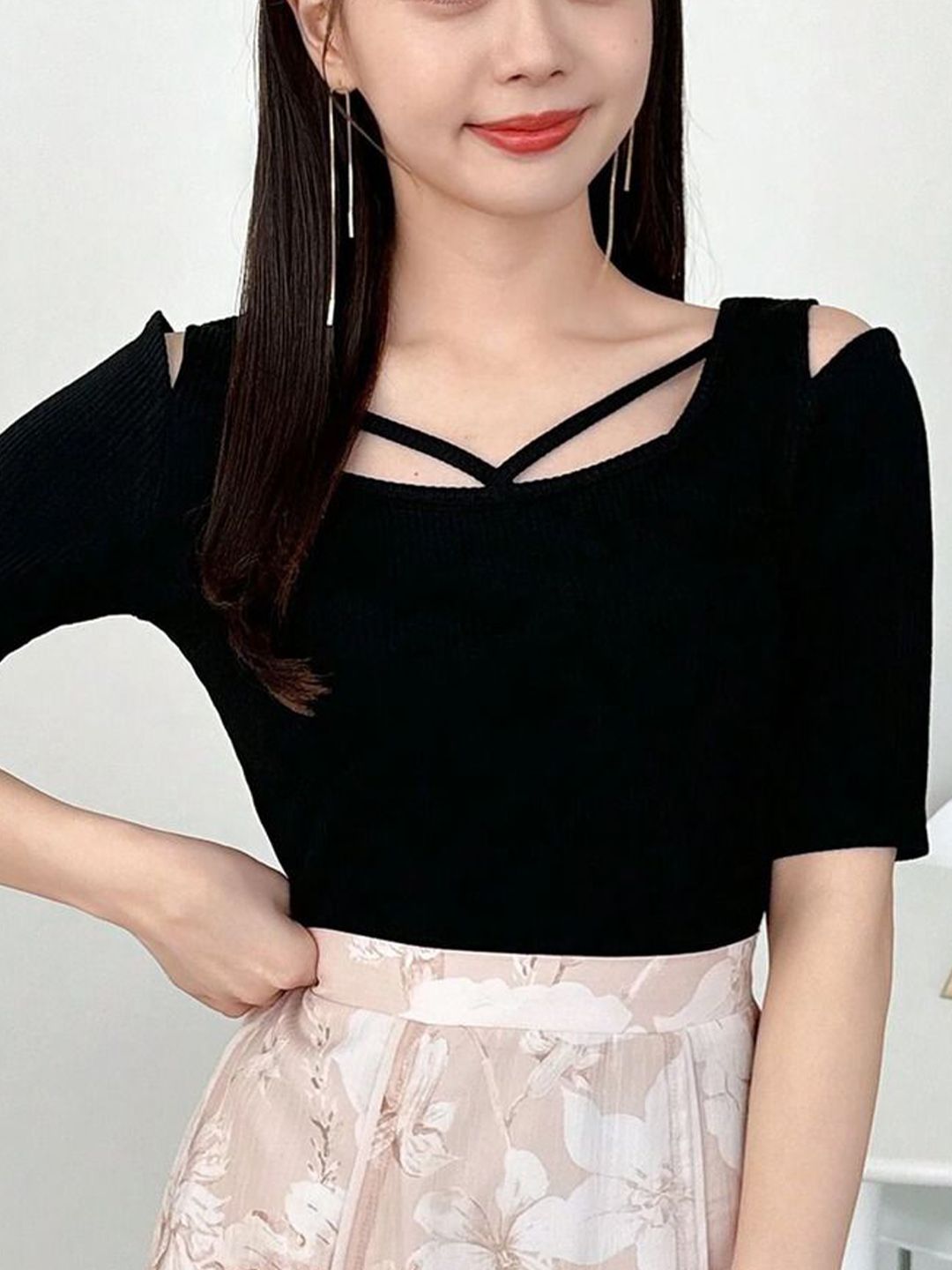 Kotty Women Solid Square Neck Top