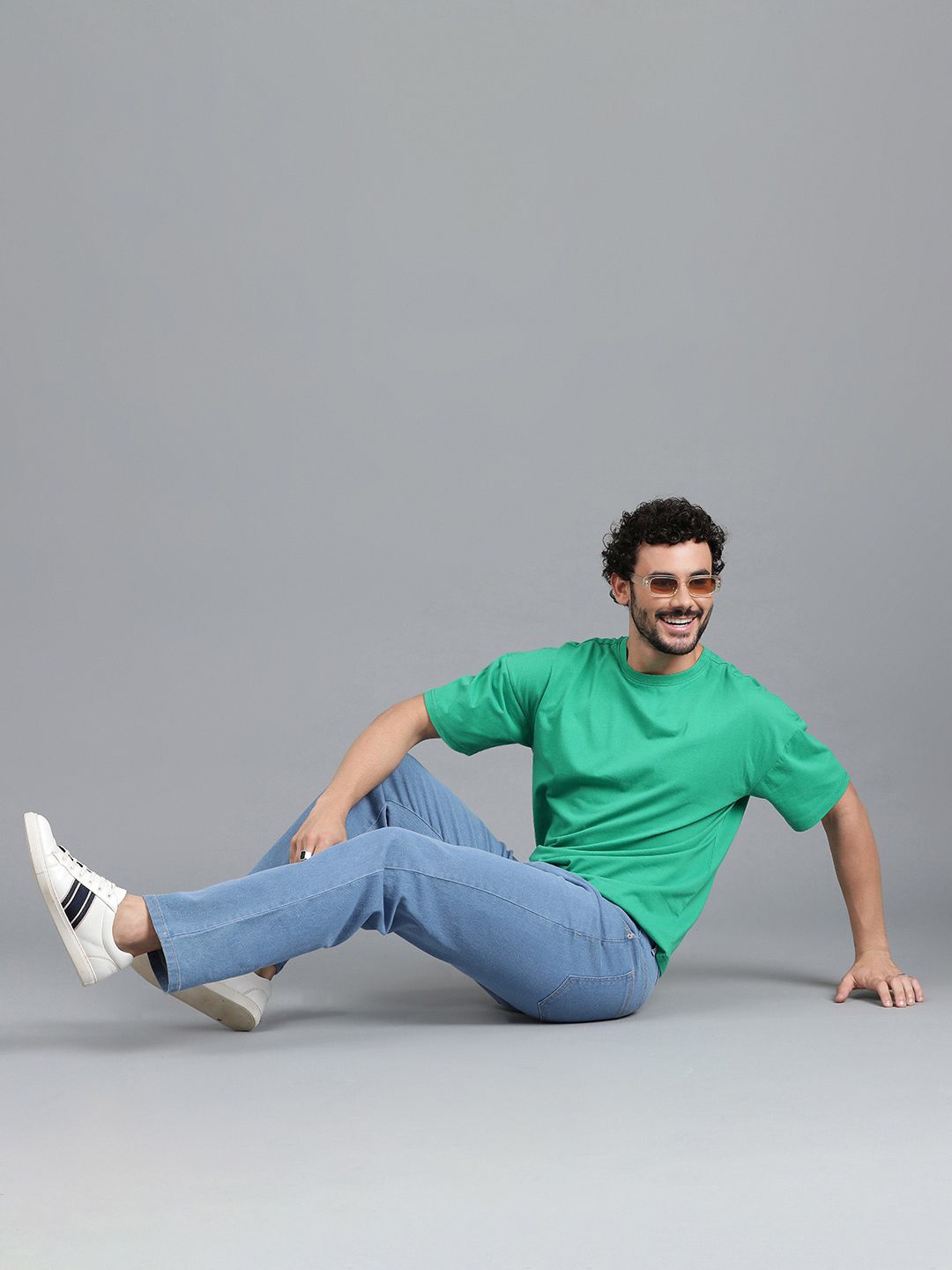 Kotty Men Jean Low-Rise Clean Look Stretchable Jeans