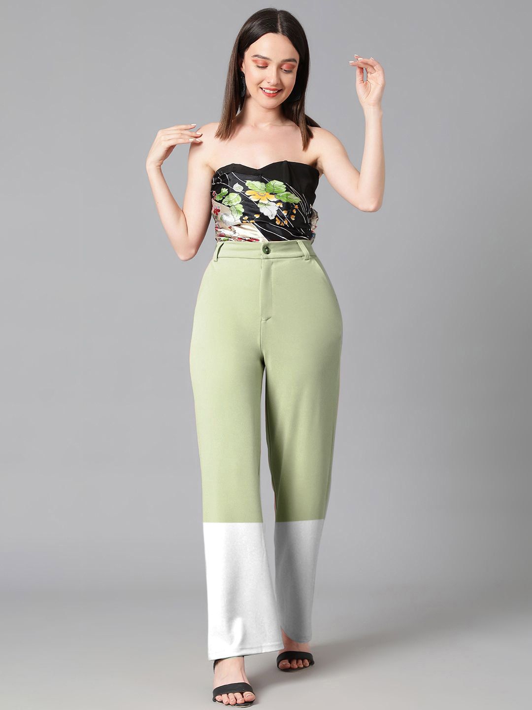 Kotty Women Colourblocked High-Rise Pleated Regular Trousers
