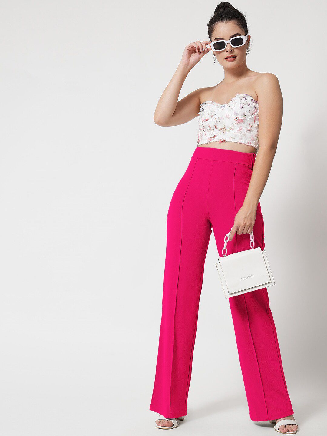 Kotty Women Relaxed Straight Fit High-Rise Easy Wash Parallel Trousers