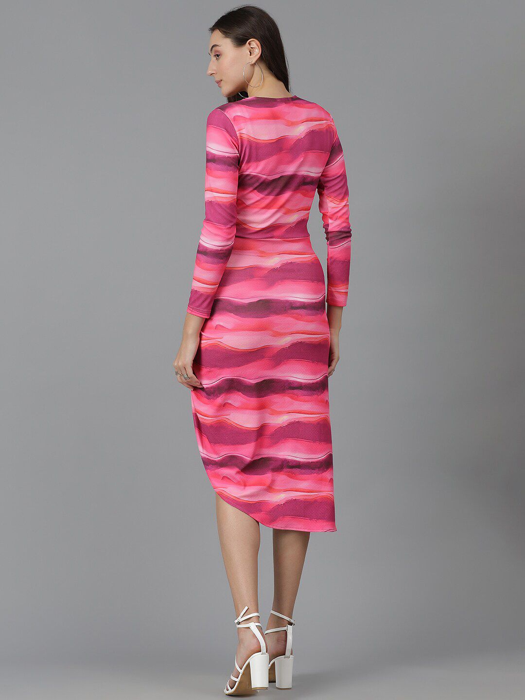 Kotty Printed Round Neck Three-Quarter Sleeves A-Line Midi Dress