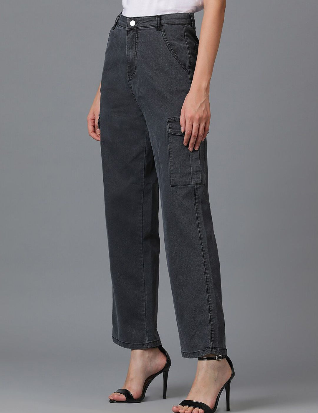 Kotty Women Black Jean Straight Fit High Rise Cargo Stretchable Jeans