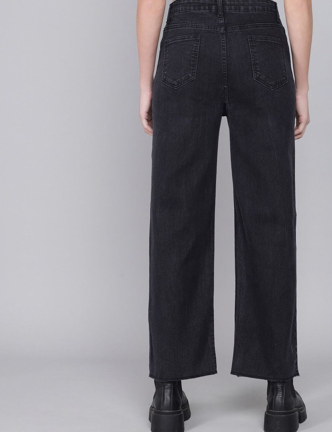 Kotty Women Black Flared High-Rise Mildly Distressed Jeans