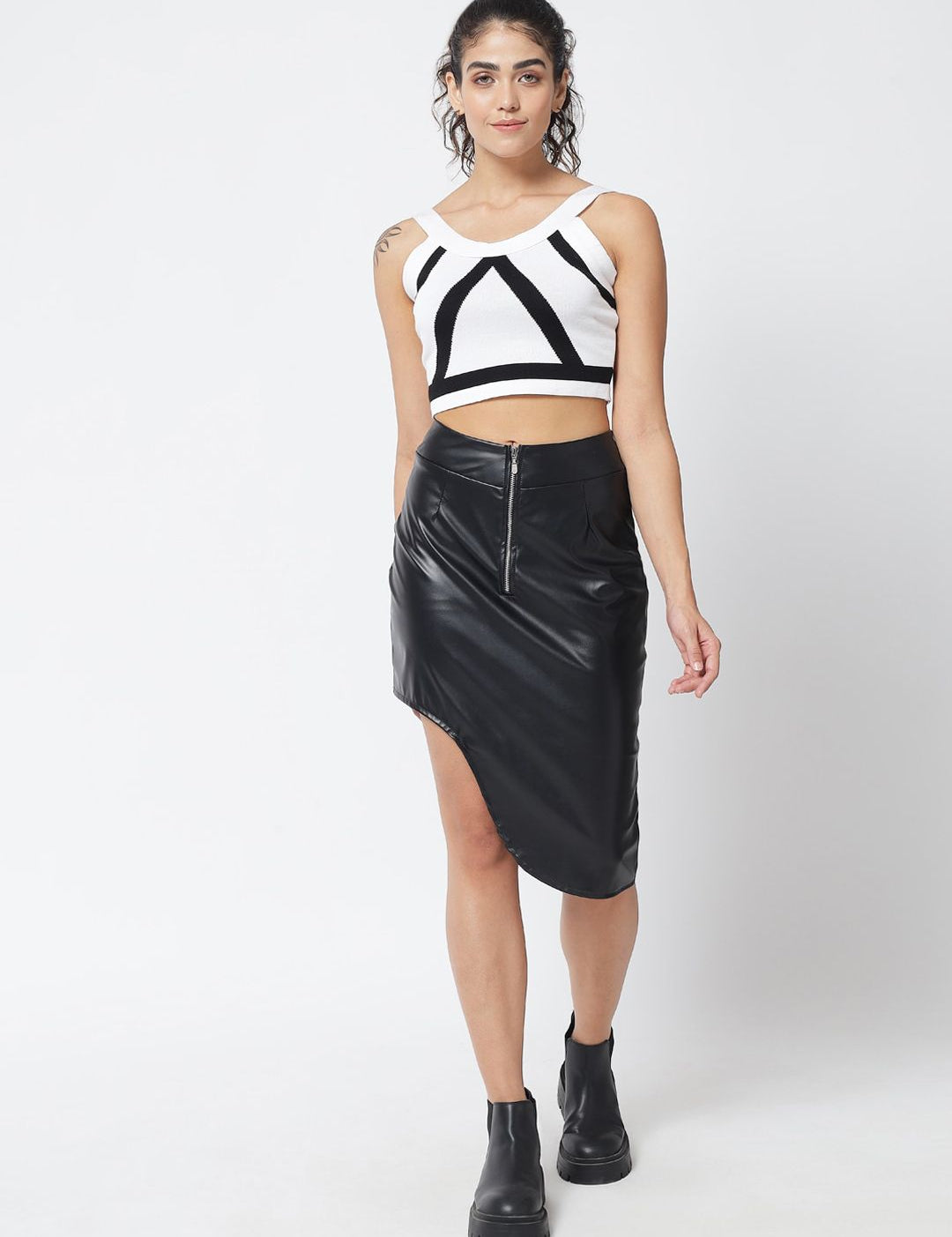 Kotty Women Black Solid Asymmetric Leather Skirt