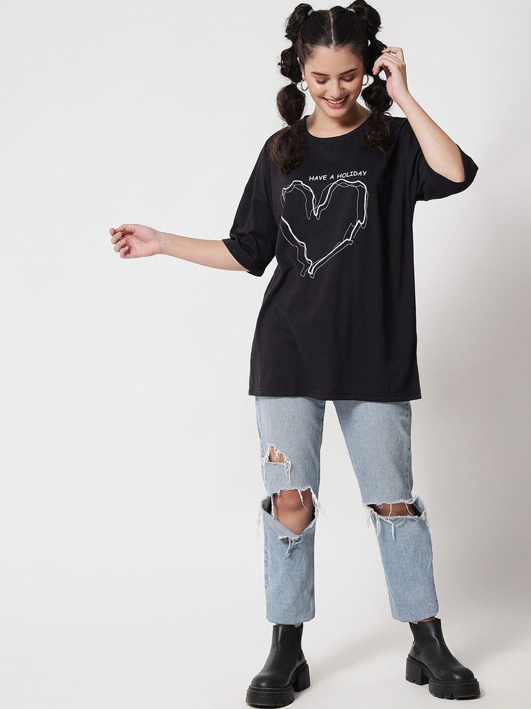 Kotty Women Black Typography Printed Extended Sleeves Oversized T-shirt