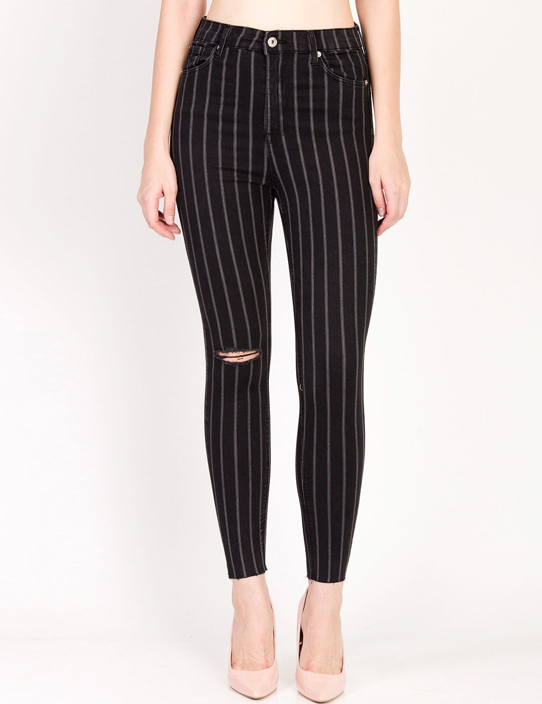 Kotty Women Black Skinny Fit High-Rise Slash Knee Stretchable Jeans