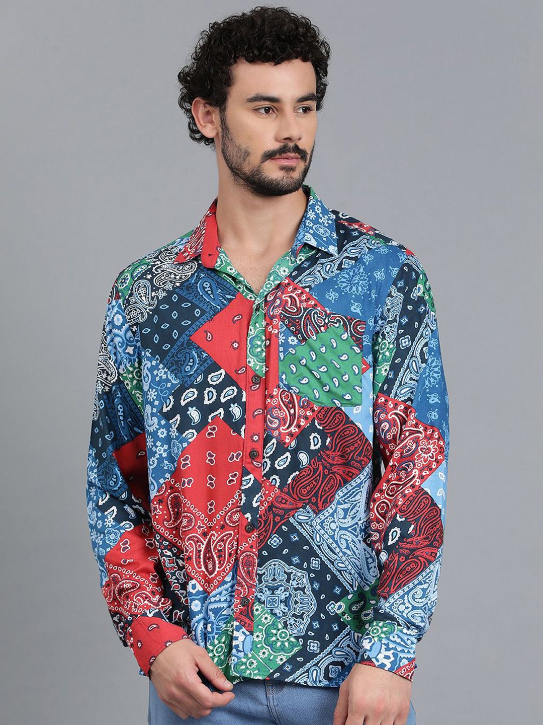 Kotty Men Spread Collar Ethnic Motifs Printed Cotton Casual Shirt