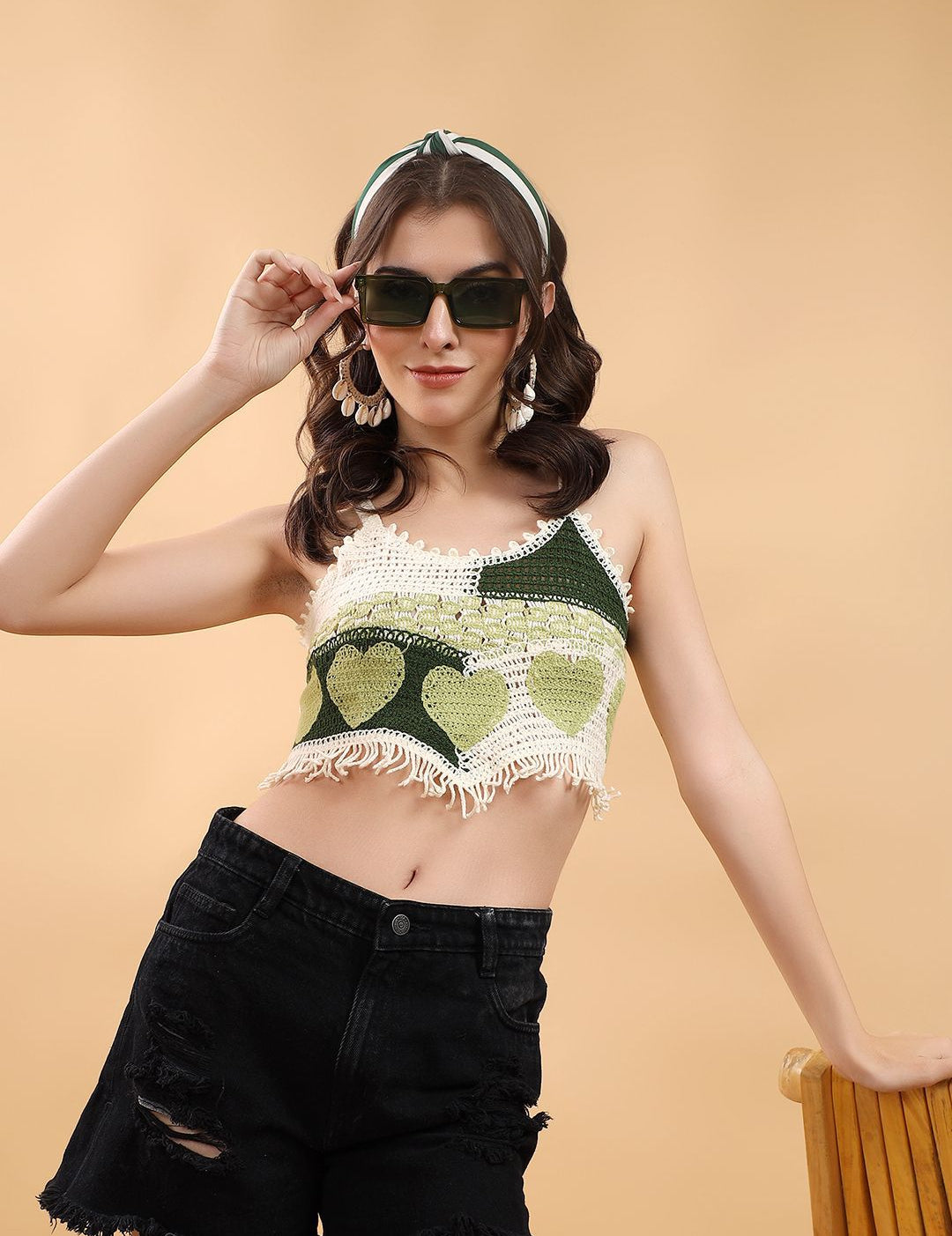 Kotty Embroidered Cotton Regular Crop Top
