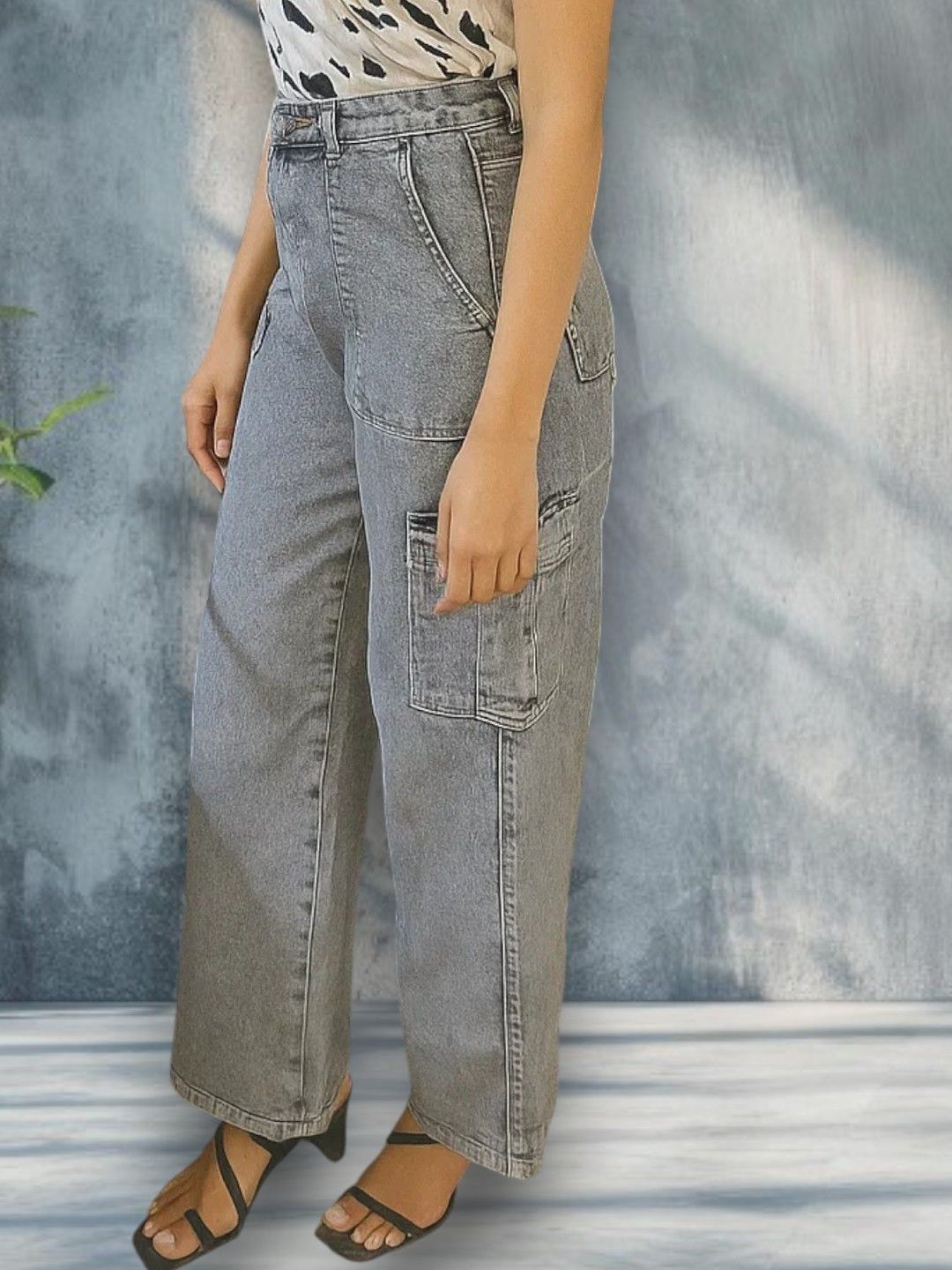 Kotty Women Regular Fit High-Rise Stretchable Cargo Jeans