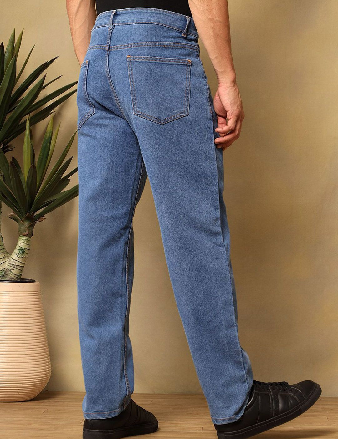 Kotty Men Relaxed Fit Mid-Rise Cotton Stretchable Jeans