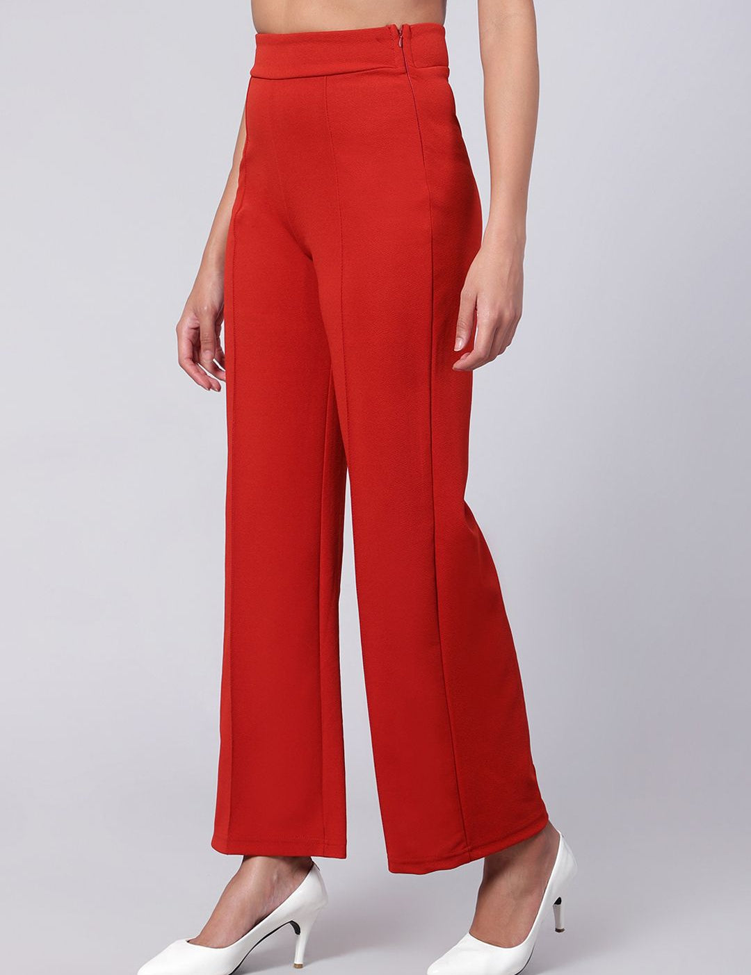 Kotty Women Relaxed Straight Fit High-Rise Easy Wash Pleated Trousers