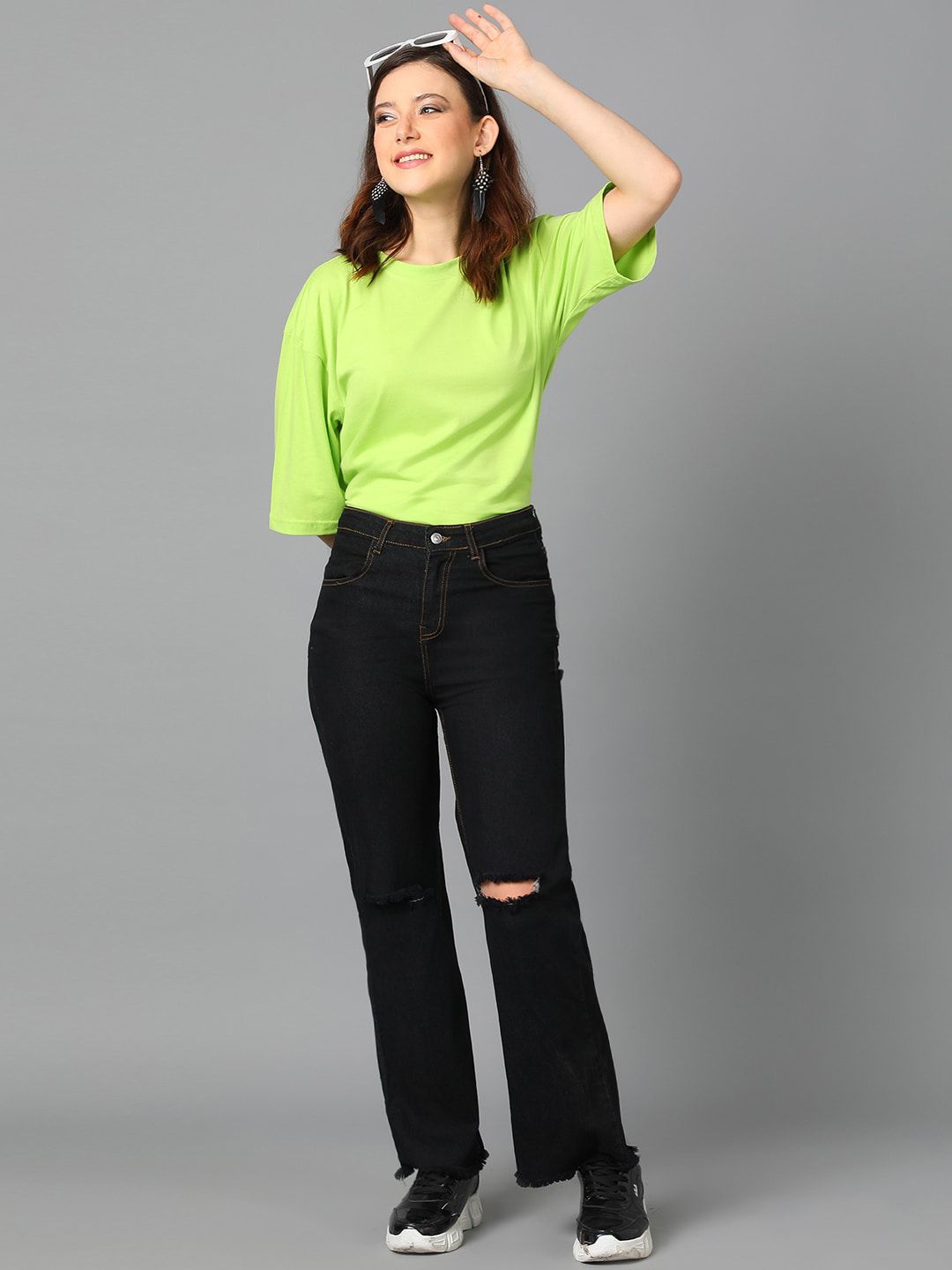 Kotty Women Jean Straight Fit High-Rise Slash Knee Cotton Stretchable Jeans