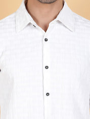 Kotty Men Relaxed Spread Collar Textured Cotton Casual Shirt