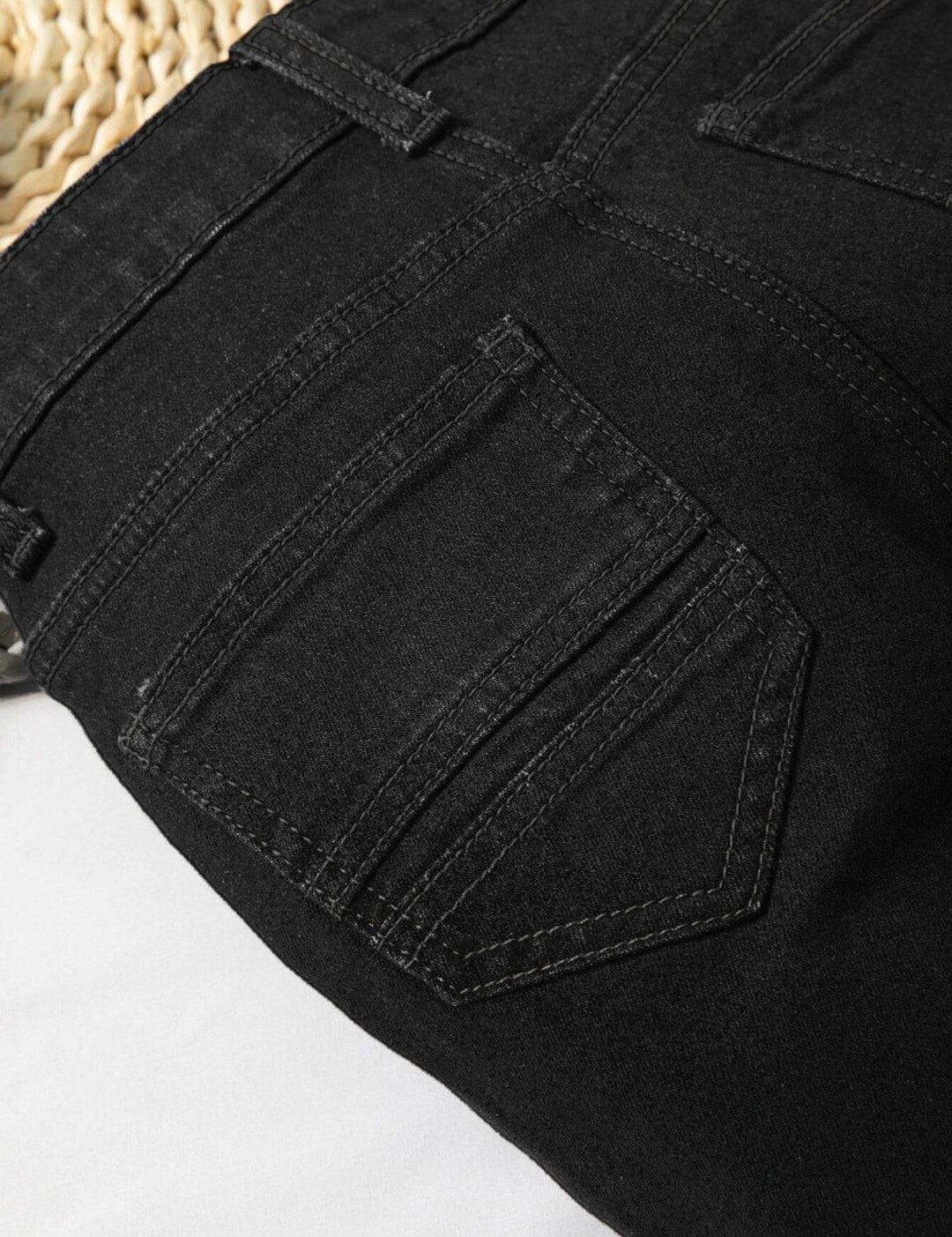 Kotty Boys Black Jean Mildly Distressed Regular Fit Jeans