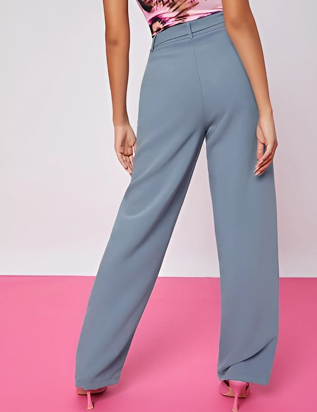 Kotty Women Relaxed Straight Fit High-Rise Easy Wash Parallel Trousers