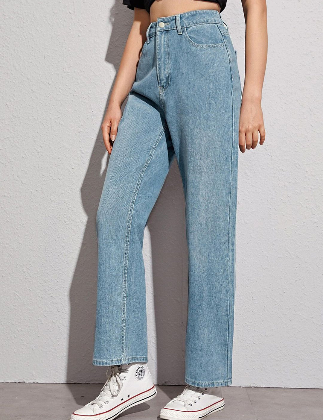 Kotty Women Straight Fit High-Rise Stretchable Jeans