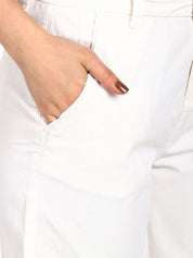 Kotty Women Cream-Coloured Solid Regular Fit Regular Shorts